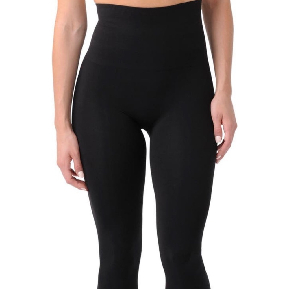 EUC Belly Bandit Mother Tucker Capri Leggings